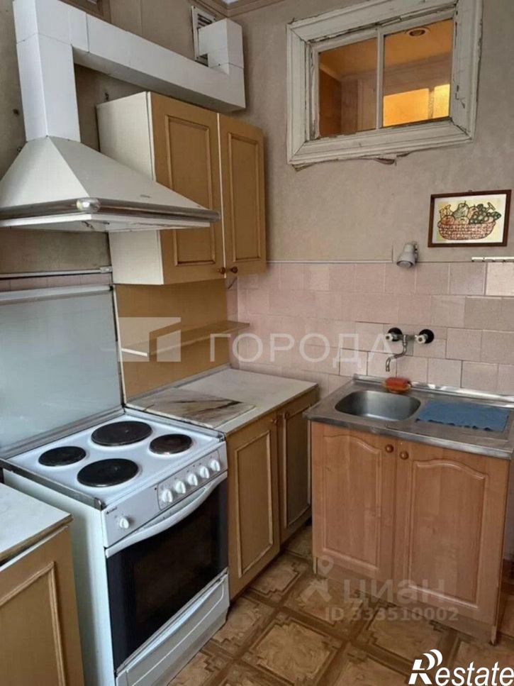 3-комн квартира ул Профинтерна, 9,  д. 9