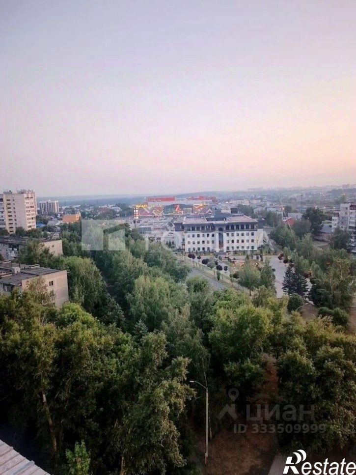 2-комн квартира пр-кт Строителей, 33,  д. 33