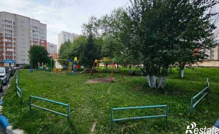 1-комн квартира ул Лазурная, 38,  д. 38