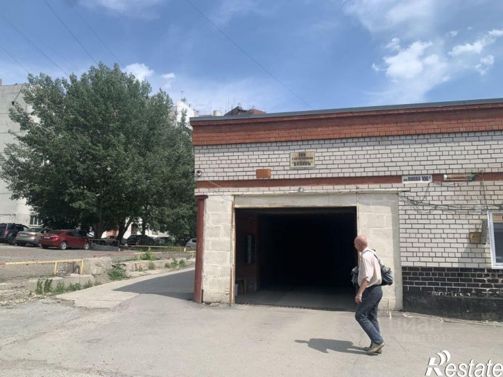 3-комн квартира ул Антона Петрова, 235А/98,  д. 235А/98