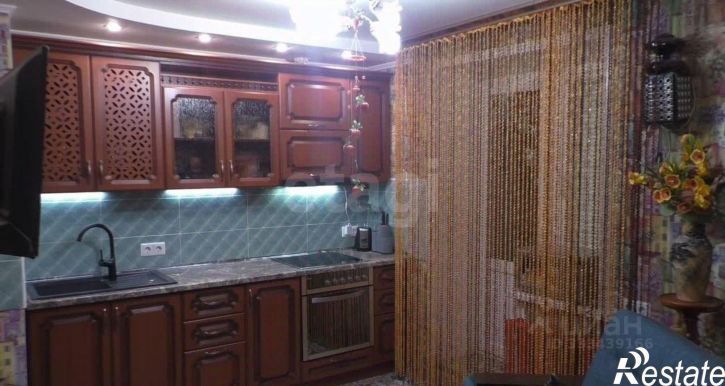 3-комн квартира улица Попова, 98,  д. 98