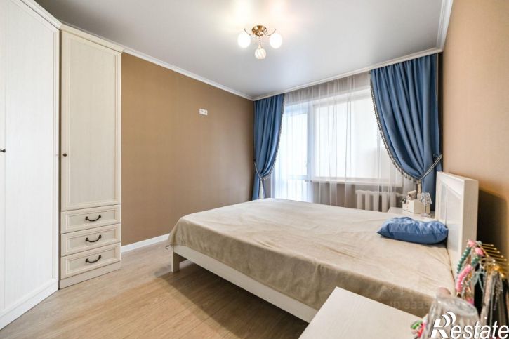 3-комн квартира улица Малахова, 95,  д. 95