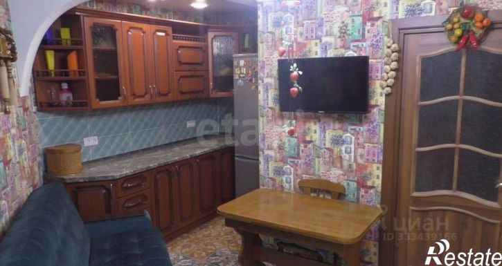 3-комн квартира улица Попова, 98,  д. 98