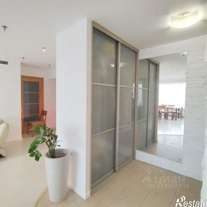 3-комн квартира ул Папанинцев, 114,  д. 114