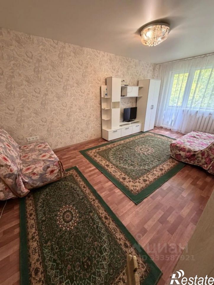 1-комн квартира улица Юрина, 235,  д. 235