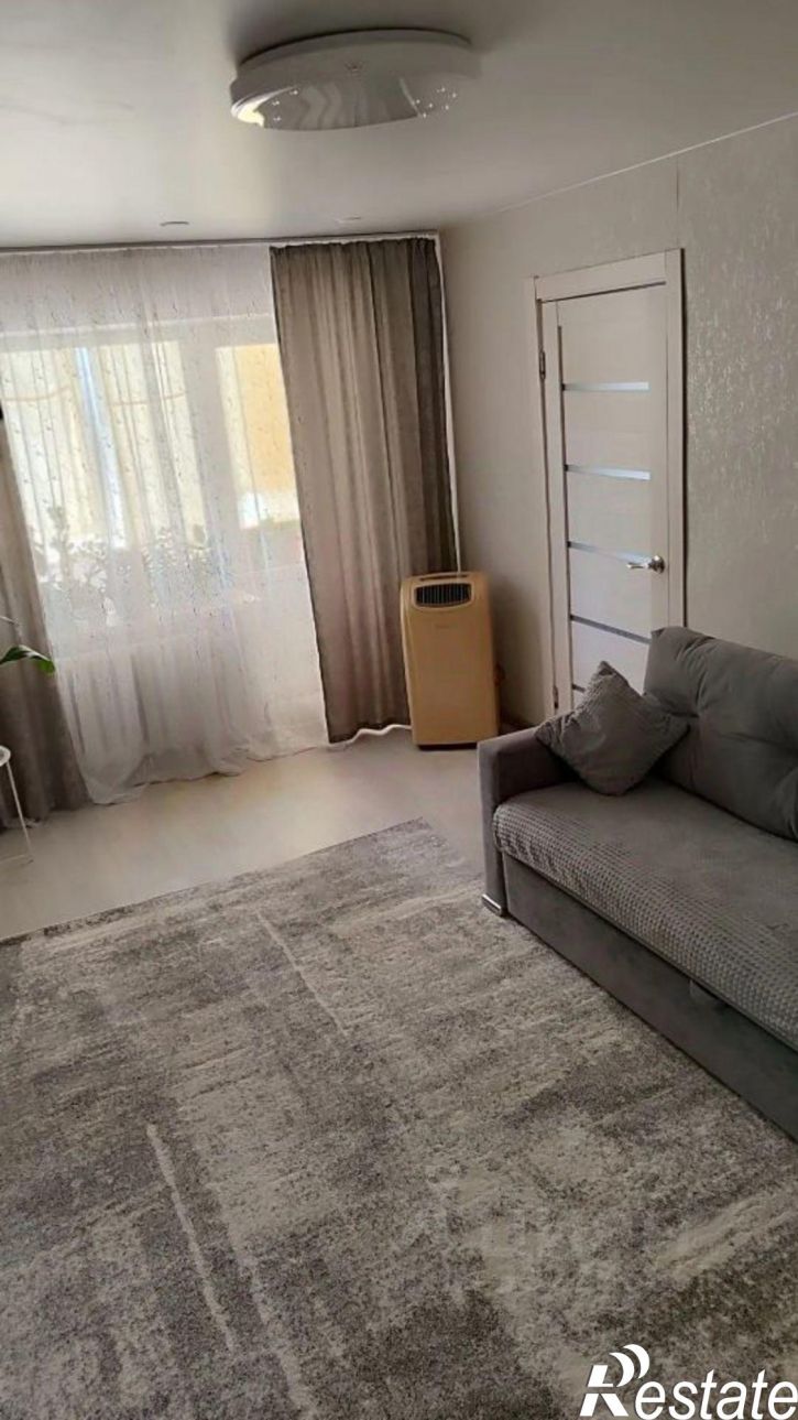 2-комн квартира Новосибирская улица, 32,  д. 32