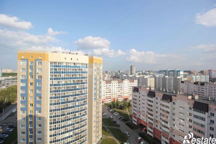 3-комн квартира Павловский тракт, 305,  д. 305