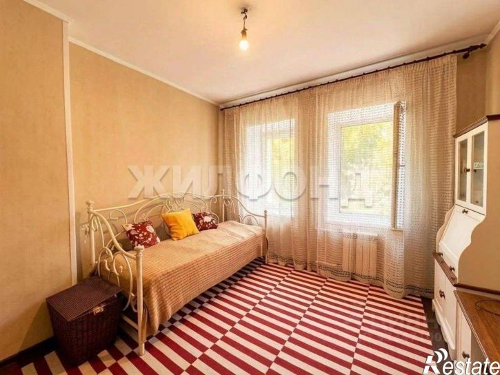 3-комн квартира улица Сизова, 43,  д. 43