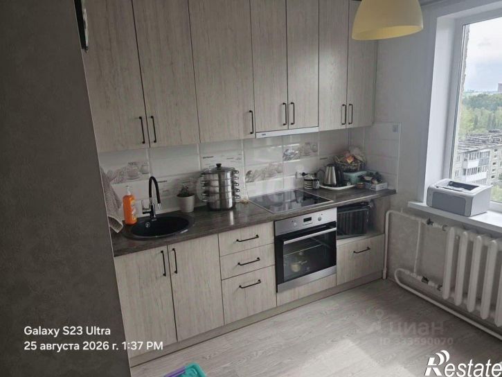 2-комн квартира улица Юрина, 202,  д. 202