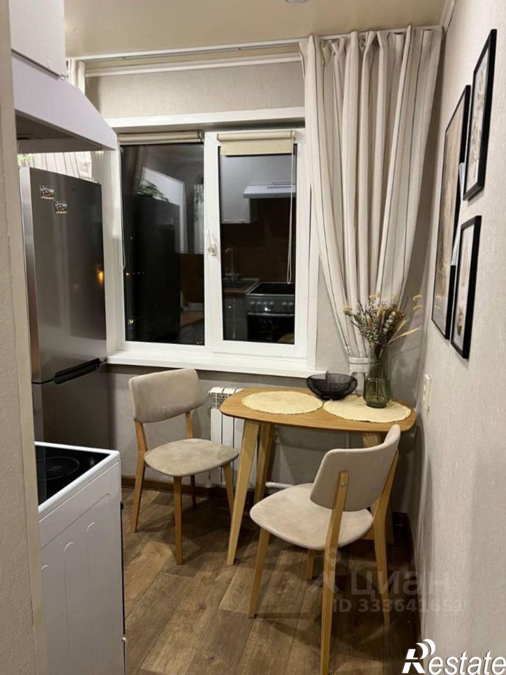 3-комн квартира улица Малахова, 75,  д. 75