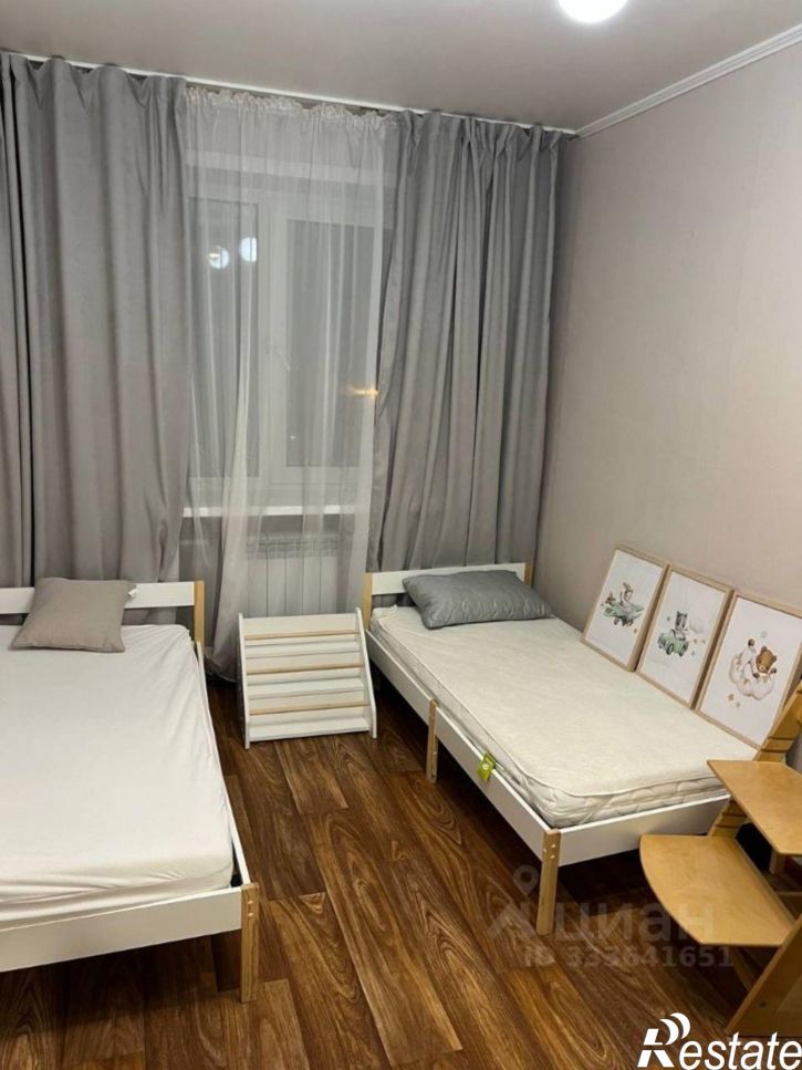 3-комн квартира улица Малахова, 75,  д. 75