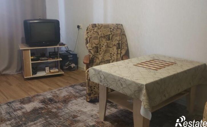 1-комн квартира улица Нахимова, 8,  д. 8