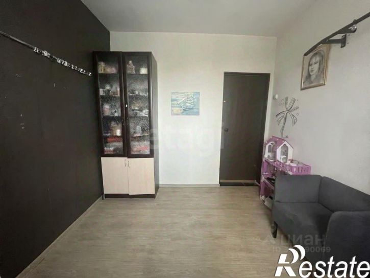 4-комн квартира улица Нахимова, 4А,  д. 4А