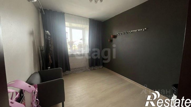 4-комн квартира улица Нахимова, 4А,  д. 4А
