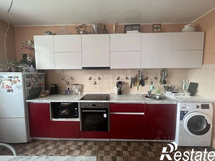 4-комн квартира улица Нахимова, 4А,  д. 4А