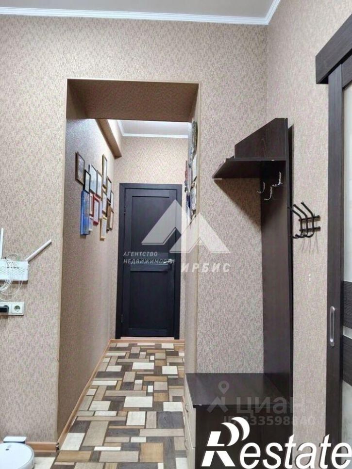 2-комн квартира проспект Строителей, 21,  д. 21