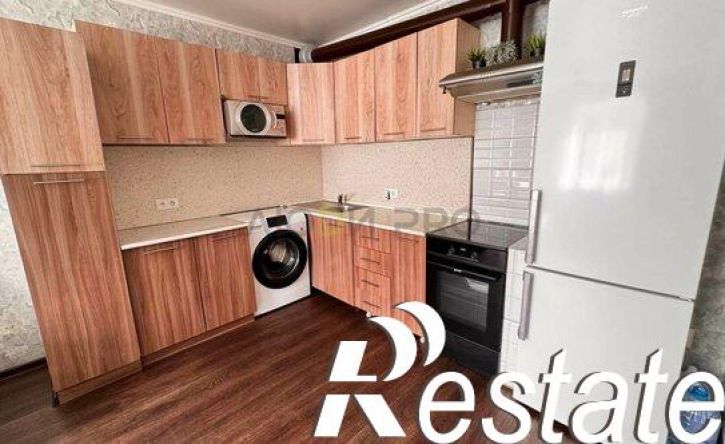 2-комн квартира улица Эмилии Алексеевой, 84А,  д. 84А
