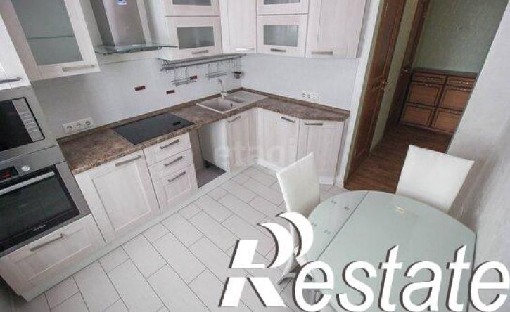 2-комн квартира улица Шумакова, 53,  д. 53