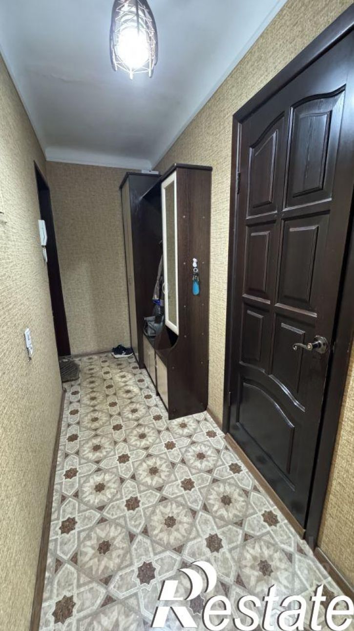 1-комн квартира улица Профинтерна, 37,  д. 37