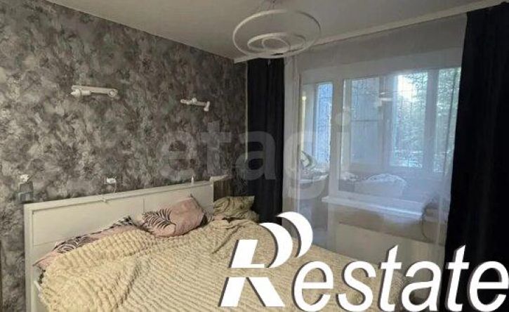 2-комн квартира улица Юрина, 204Б,  д. 204Б