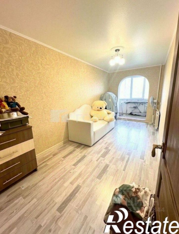 3-комн квартира улица Шумакова, 32,  д. 32