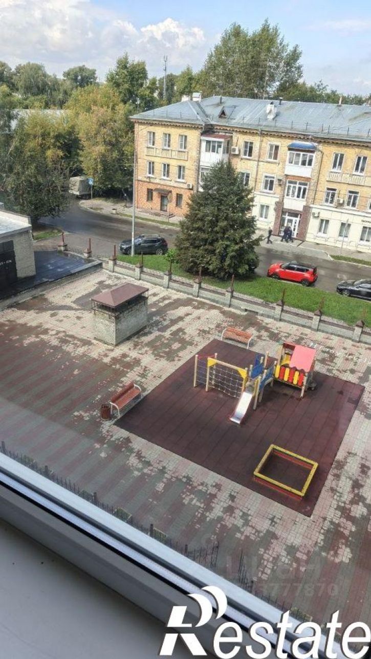 1-комн квартира улица Профинтерна, 37,  д. 37