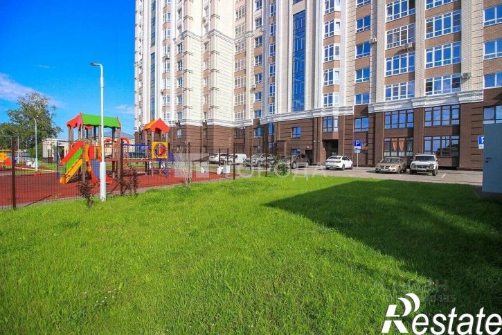 4-комн квартира улица Аванесова, 44,  д. 44