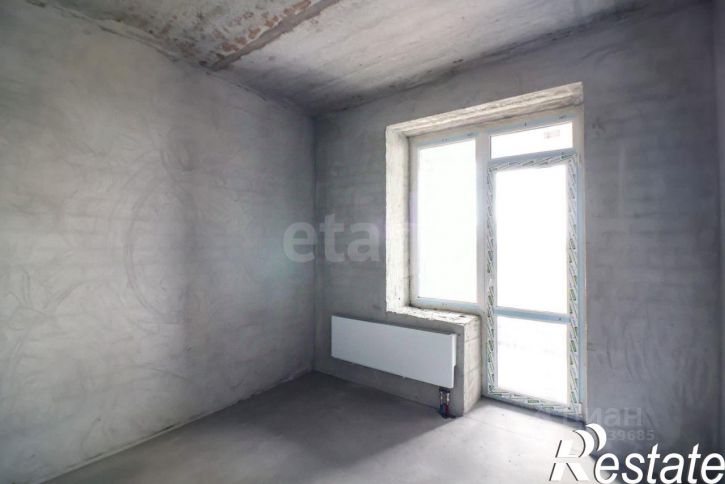 2-комн квартира улица Юрина, 168К,  д. 168К