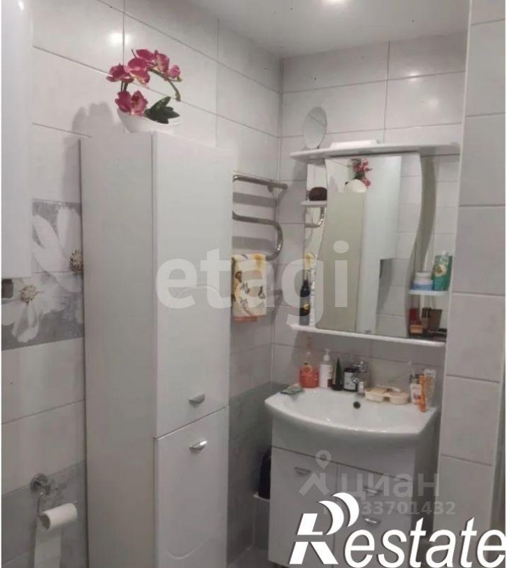 2-комн квартира улица Антона Петрова, 254,  д. 254