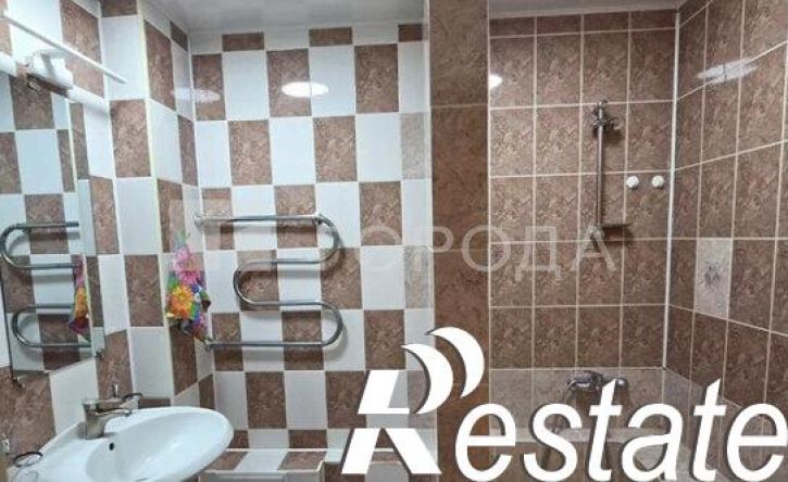 2-комн квартира улица Попова, 98А,  д. 98А