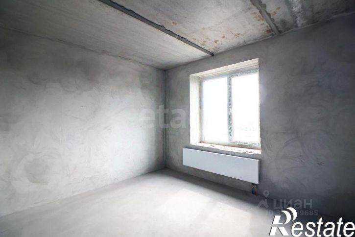 2-комн квартира улица Юрина, 168К,  д. 168К