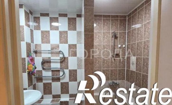 2-комн квартира улица Попова, 98А,  д. 98А