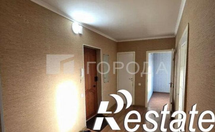 2-комн квартира улица Попова, 98А,  д. 98А