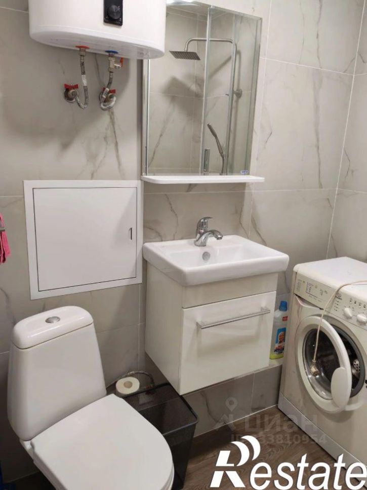 2-комн квартира проспект Строителей, 12,  д. 12