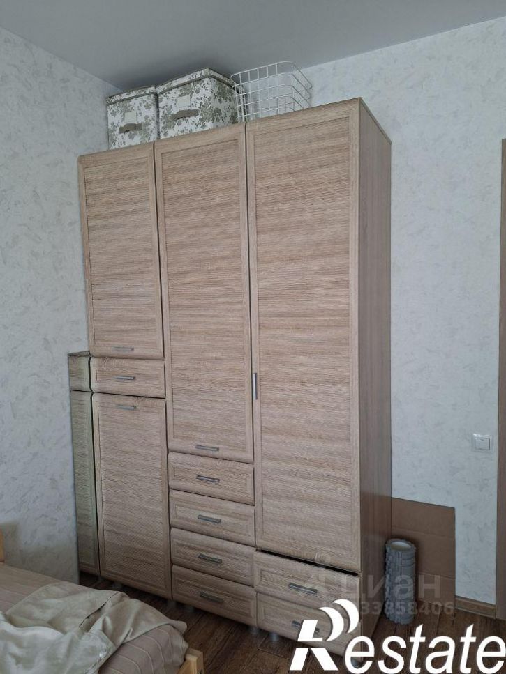 2-комн квартира улица Попова, 118,  д. 118