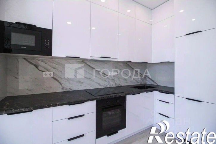 2-комн квартира проспект Строителей, 18 к1,  д. 18 к1