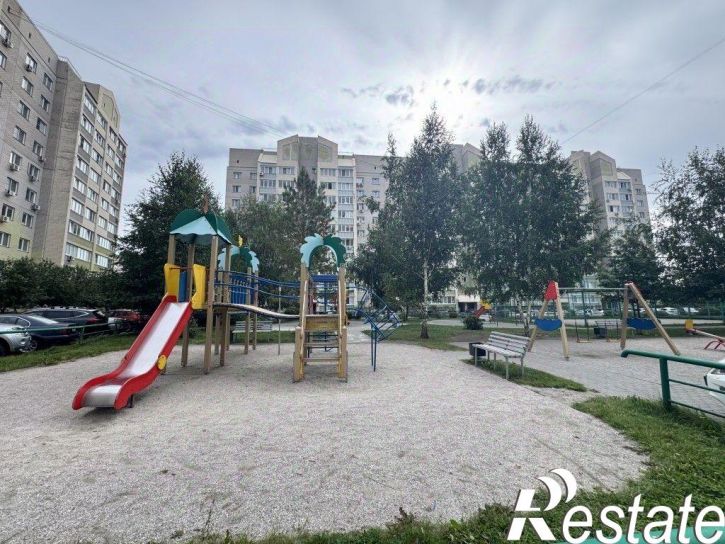 2-комн квартира Новгородская улица, 34,  д. 34
