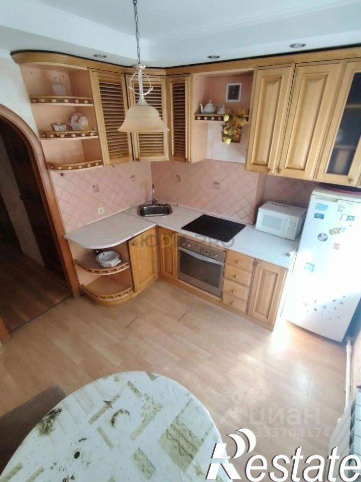 2-комн квартира улица Шумакова, 37,  д. 37