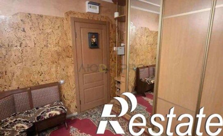 2-комн квартира улица Попова, 98,  д. 98