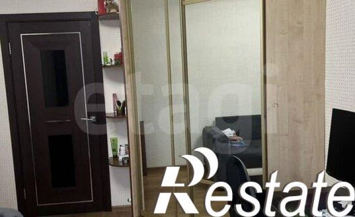 4-комн квартира улица Энтузиастов, 40,  д. 40