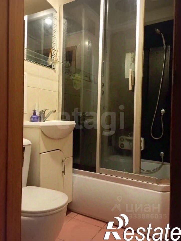 3-комн квартира улица Профинтерна, 31,  д. 31
