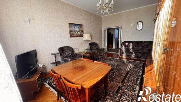 2-комн квартира улица Димитрова, 50,  д. 50