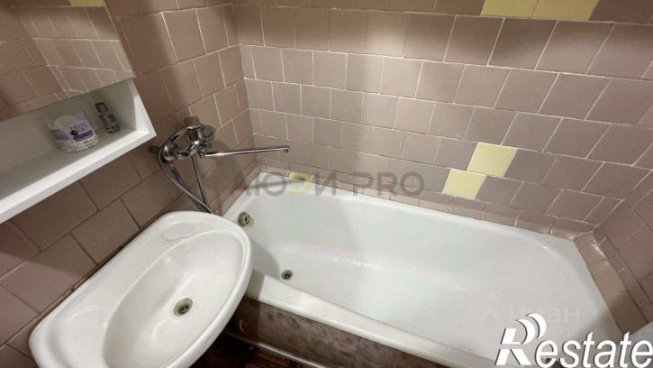 2-комн квартира улица Димитрова, 50,  д. 50