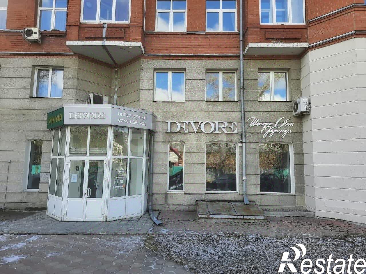 Купить торговое помещение за 40 000 300 рублей на Партизанская улица