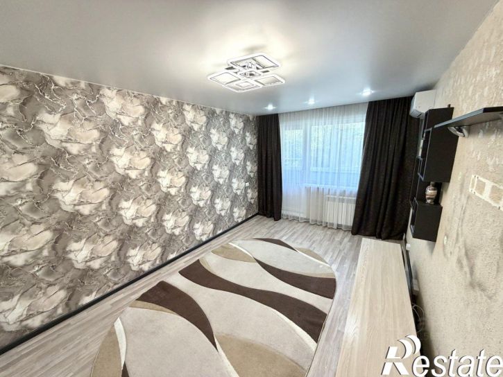 2-комн квартира улица Антона Петрова, 63,  д. 63