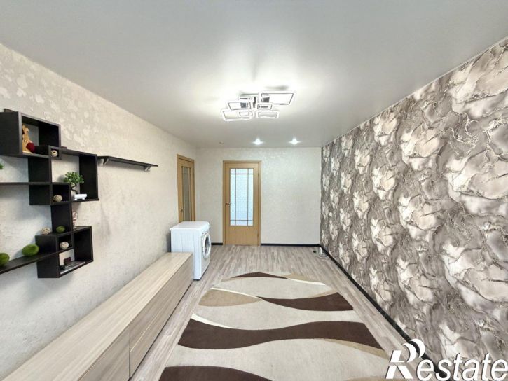 2-комн квартира улица Антона Петрова, 63,  д. 63
