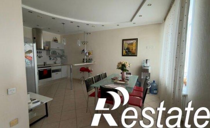 4-комн квартира Комсомольский проспект, 40,  д. 40