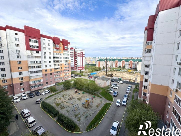 3-комн квартира Лазурная улица, 51,  д. 51