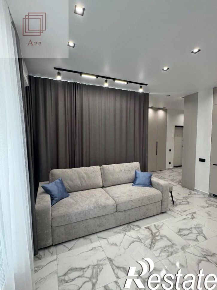 2-комн квартира проспект Строителей, 18 к1,  д. 18 к1