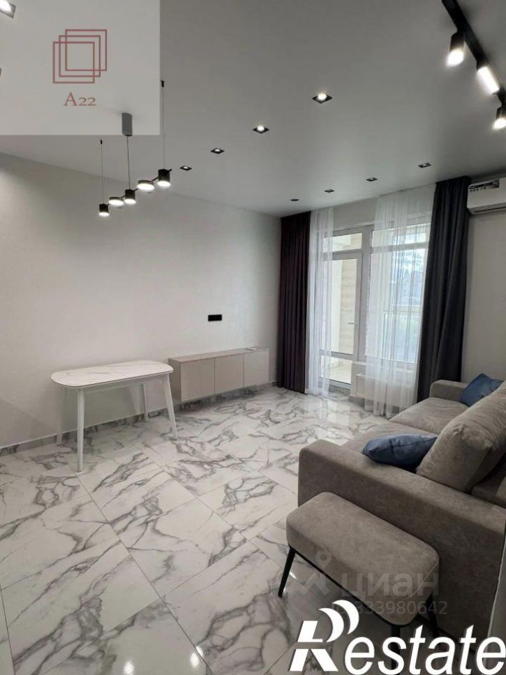 2-комн квартира проспект Строителей, 18 к1,  д. 18 к1